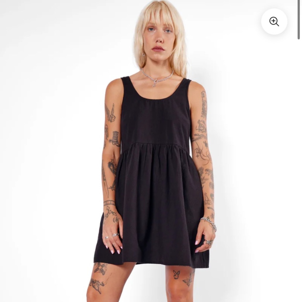 Mary Wyatt Dahlia Smock Dress